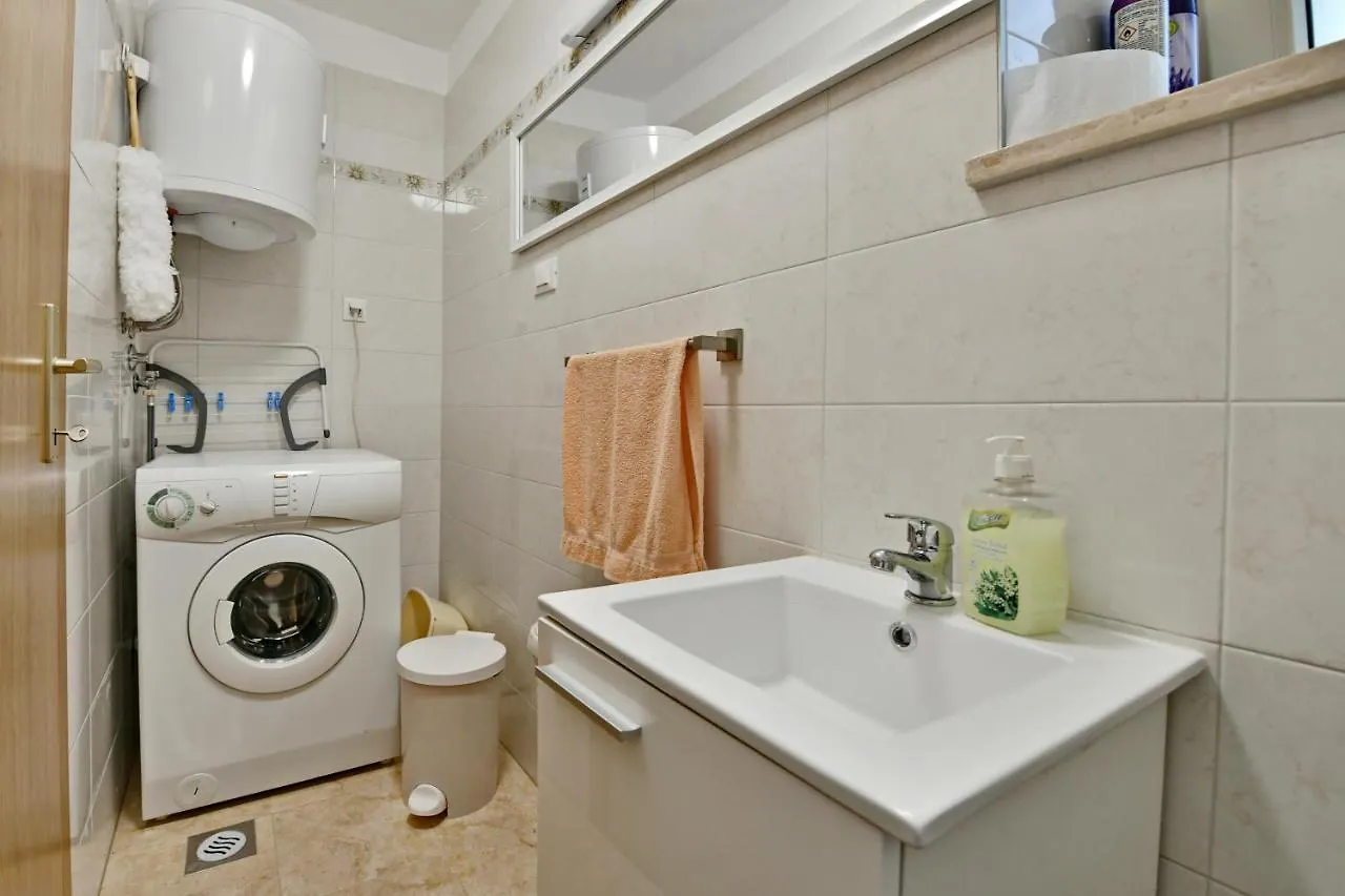 Вилла House Nona Святой Ловреч Пазенатички